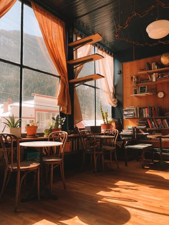 hospitality _ retail (10)